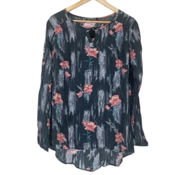 NWT Tolani Collection Tunic Top Womens S Black Floral 100% Modal Boho Whimsigoth - Picture 3 of 6